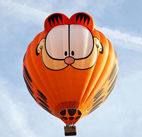加菲貓形象的熱氣球